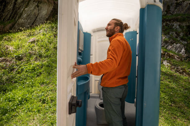 Best Luxury portable toilet rental  in Conneaut, OH